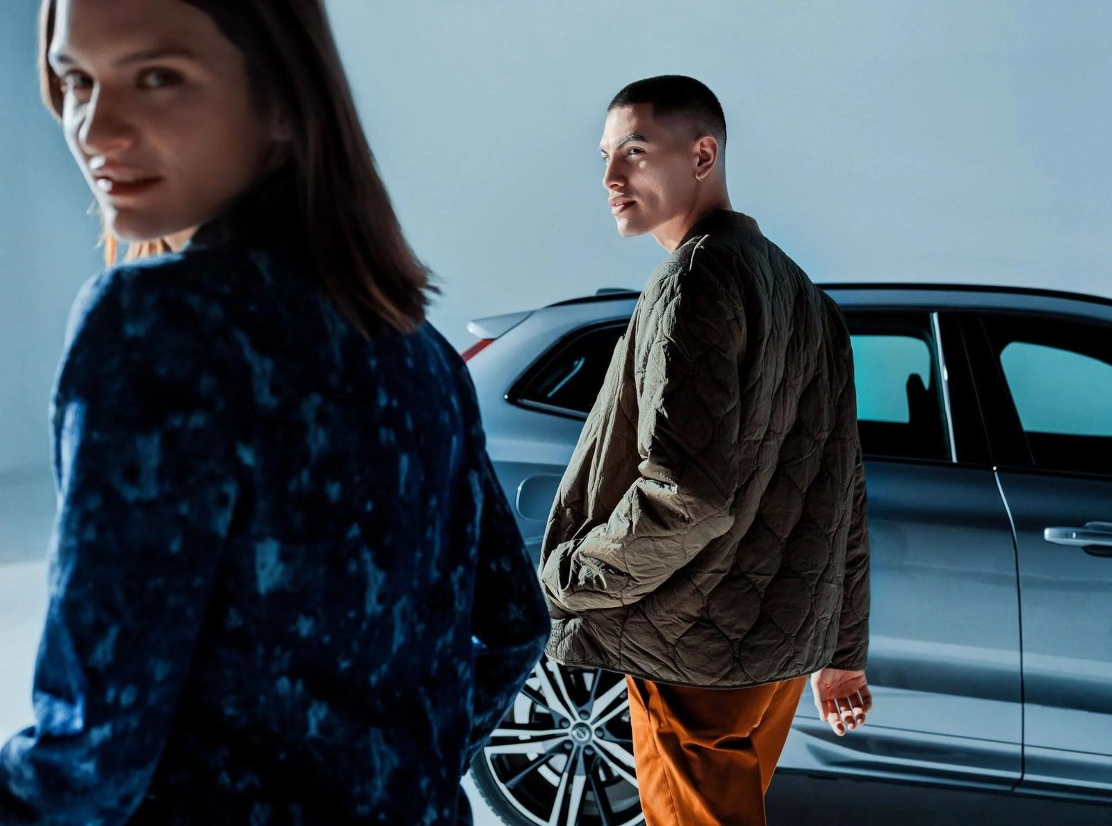 Audience moodboard — couple with car